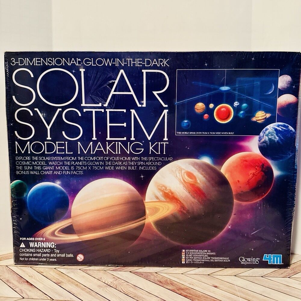 3D Glow-in-the-Dark Solar System Model Making Kit 4M Toysmith Sealed‎